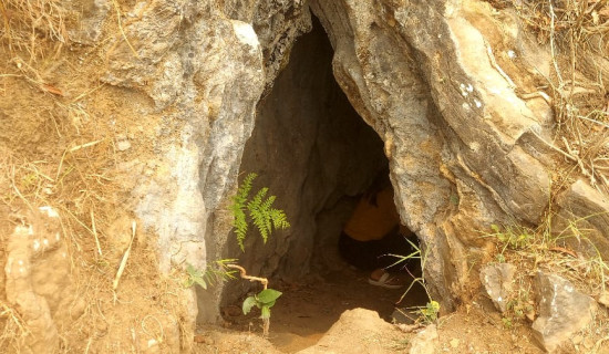 संरक्षणको पर्खाइमा अजिरकोटको हात्ती सुडे गुफा