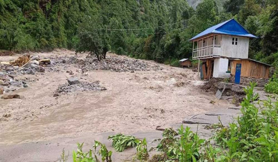 दोलखाको विकट डोगाङ क्षेत्रको पहिरोमा परेर एक जना बेपत्ता