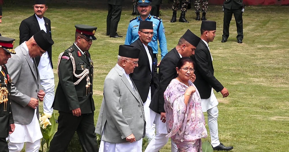 प्रधानमन्त्री ओलीद्वारा लैनचौरस्थित सहिदको शालिकमा माल्यार्पण