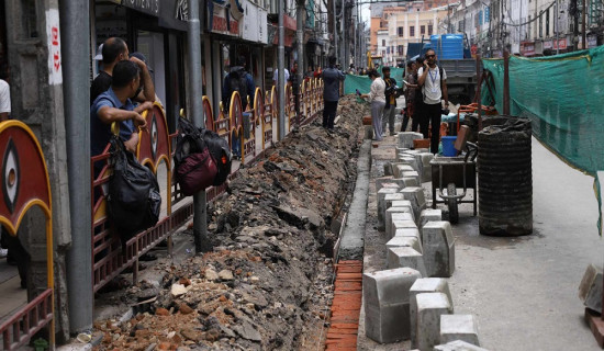 न्यूरोडमा फुटपाथ विस्तारको काम बुधबारदेखि पुनः सुरु