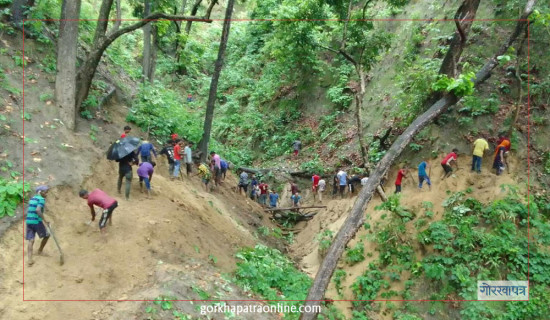 वाल्मीकि आश्रम जान भारतले बाटो नदिएपछि ...