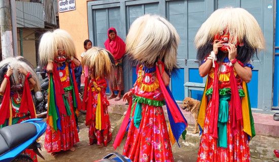 युवाको सक्रियतामा परम्परागत लाखे नाच सुरु