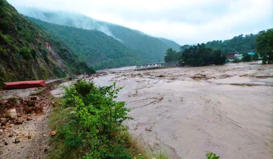 भारत लगिँदै थियो राहदानी र प्रहरी चारित्रिक प्रमाणपत्र