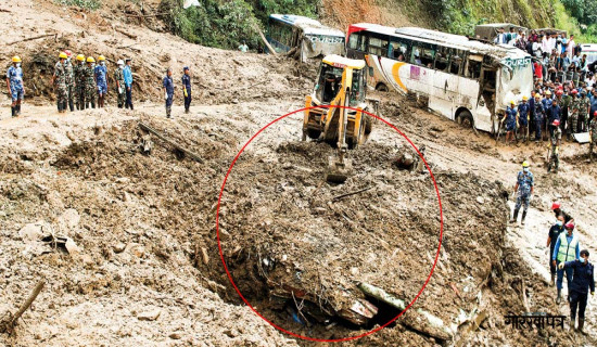 झ्याप्लेखोलामा मागिरहे गुहार तर....