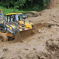 रगत अभाव भएपछि रक्तदान गरिंदै