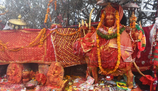 नवरात्रमा पनि सुनसान पाथीभरा