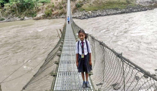 विमानस्थलको सेवामा सुधार ल्याउन पर्यटनमन्त्रीको निर्देशन