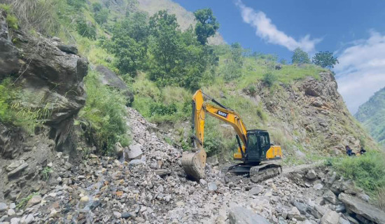 चाडपर्व नजिकिएसँगै ग्रामीण सडक मर्मत