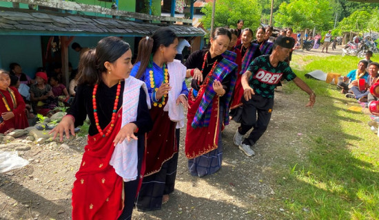 दसैँले आपसी सहयोग, मेलमिलाप र समुदायबिच एकताको भावना जागृत गर्न मद्दत पुग्नेछ : सभामुख घिमिरे