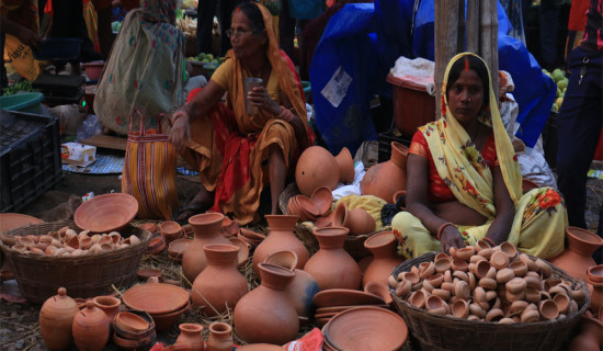 छठ पर्वमा माटाका सामग्रीको माग बढ्दो