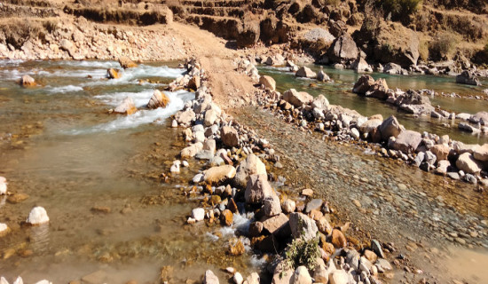 दुई दर्जन गौरवका आयोजना अलपत्र