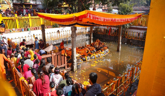 बूढानीलकण्ठमा हरिबोधिनी एकादशी मनाउनेको भिड (फोटो फिचर)