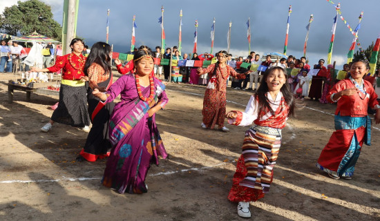 अर्गानिक आगेजुङमा गुञ्जिए आदीवासी संस्कृति (फोटो फिचर)