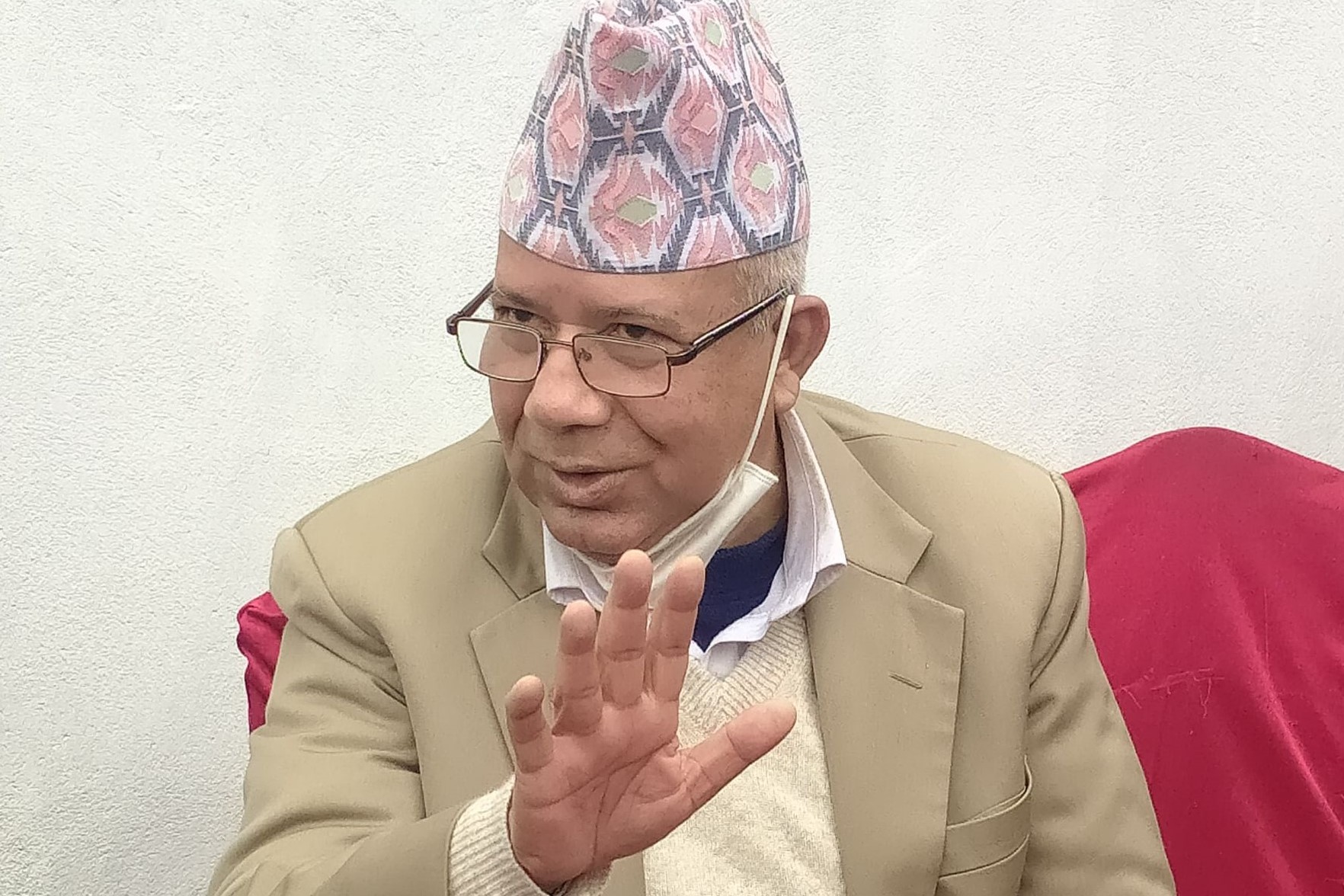 सक्रिय राजनीतिमा अब धेरै समय बस्न मन  छैन : अध्यक्ष नेपाल