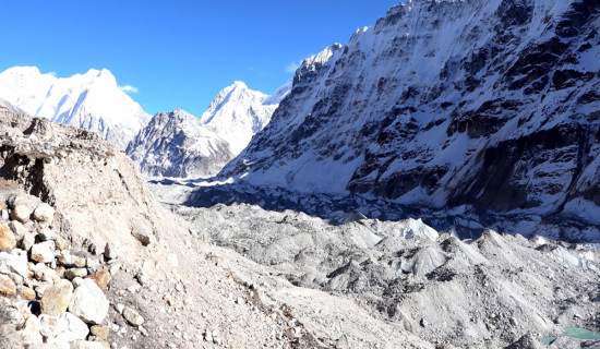 इलाममा छ सिटका लागि ५४ जनाको उम्मेदवारी