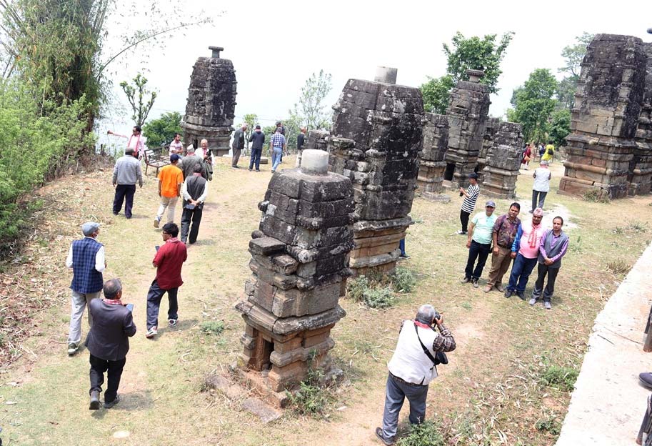 स्थानीय तहसँग छैन पर्यटकको अभिलेख