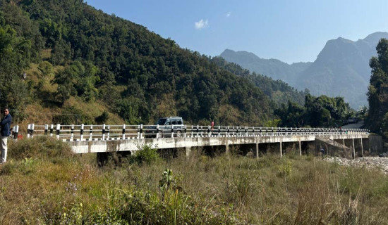 मोटरेबल पुल निर्माण