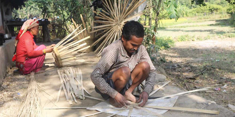 बाँसका सामग्री बिक्रीबाट राम्रो आम्दानी