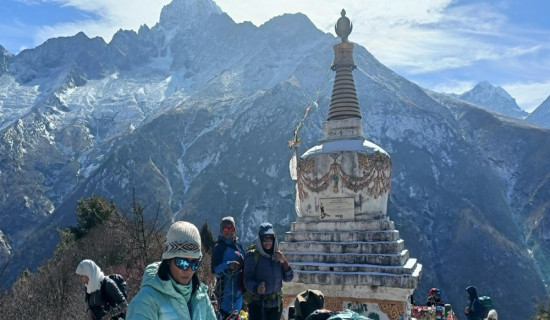 हप्तामा दुई सय जनाभन्दा बढी पर्यटक सगरमाथा क्षेत्रमा