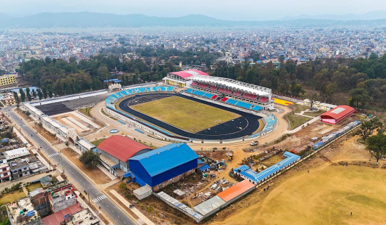 सुर्खेतको वीरेन्द्रनगरमा निर्माणाधीन रङ्गशाला