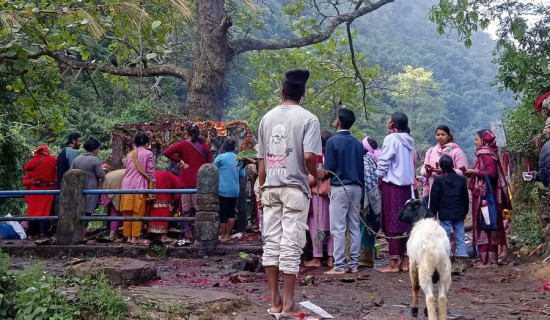 झाँक्रीस्थानमा चिच्याएर वर माग्ने परम्परा