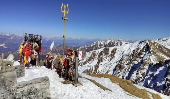 एरिकालाई युएसए ओपन कराँतेमा स्वर्ण र रजत पदक