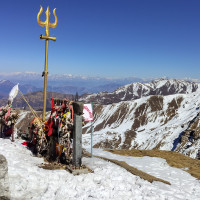 अव्यवस्थित केबुल तार हटाउन सुरु