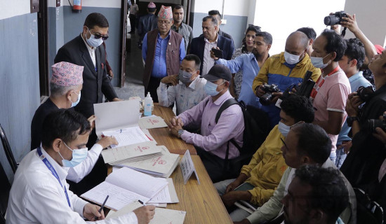 नेपाली कांग्रेसद्वारा निर्वाचन आयोगमा दल दर्ता