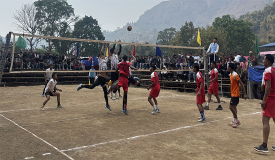 प्रेम र यौनको प्रतीकका रूपमा भक्तपुरमा होली पर्व