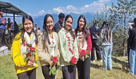 गोरखामा बलेरो जिप दुर्घटना हुँदा चार जना घाइते