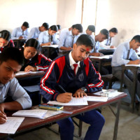 मापसे गरेरै स्कुल बस सरर...