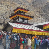 मुख्यमन्त्रीको पिए हुँ भनी ठग्ने पक्राउ