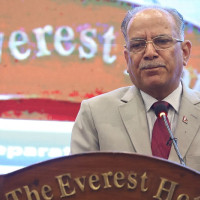 विवाहको उमेरहद २० वर्ष यथावत राख्न माग