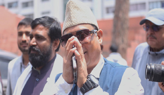 जनप्रतिनिधिलाई निमित्त हाकिम प्रिय