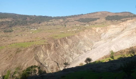 डोटीमा जीप दुर्घटना हुँदा चार घाइते, दुई गम्भीर