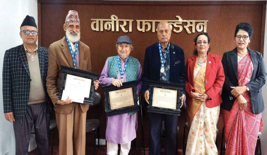 वानीरा फाउन्डेसनद्वारा स्रष्टा पुरस्कृत
