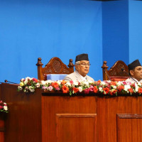 प्रधानमन्त्री प्रचण्डलाई विश्वासको मत