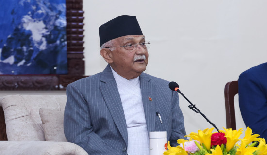 कांग्रेस दुधले नुहाएको पार्टी होइन : गृहमन्त्री लामिछाने