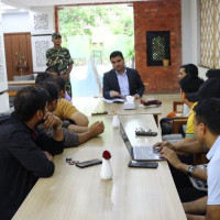 रिब्दिकोटका ६५ जना विपन्न समुदायलाई स्वास्थ्य बिमा