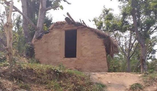 छाउगोठ बस्न छाडे महिला