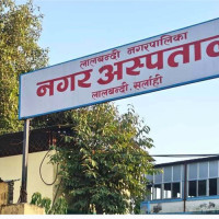 छारे भीर छेडेर सडक निर्माण (फोटो फिचर )