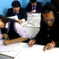 सेती नदीमा निर्माणाधीन ‘सिग्नेचर’ पुलको काम सुस्त