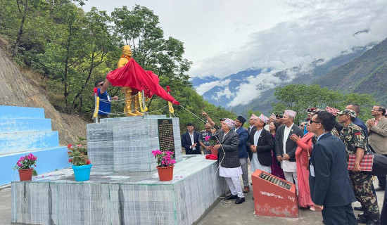 कविको गाउँ समेटेर पर्यटकीय मार्ग बनाऔँ : राष्ट्रपति पौडेल