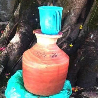 कांग्रेसका उम्मेदवार भट्टराई र राप्रपाका गुरुङले मात्रै मतदान गर्नुहुँदै