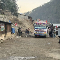 भारतीय एम्बुलेन्स र चालक नियन्त्रणमा