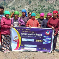प्लास्टिकका फूूलमाला बिक्री वितरणमा रोकसँगै अनुुगमन