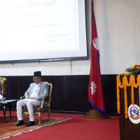 चार वर्षदेखि अस्पताल निर्माण अलपत्र ठेकेदार सम्पर्क विहीन