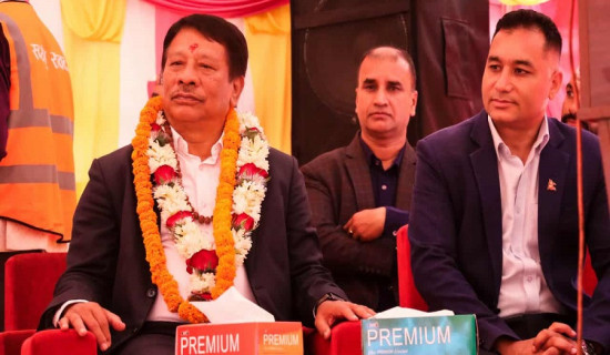 बद्रीनारायण धामलाई सहयोग गर्ने उपप्रधानमन्त्री सिंहको प्रतिबद्धता