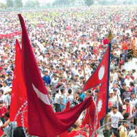 विपन्न परिवारलाई नगरपालिकाको घर उपहार