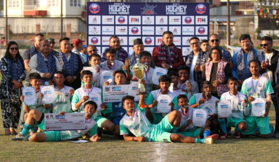 टेबलटेनिसमा राजीव र मनीतालाई स्वर्ण